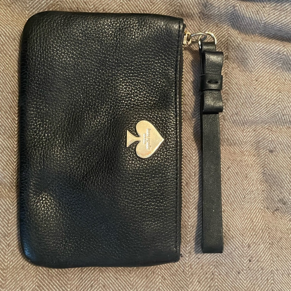 Kate spade bow wristlet
